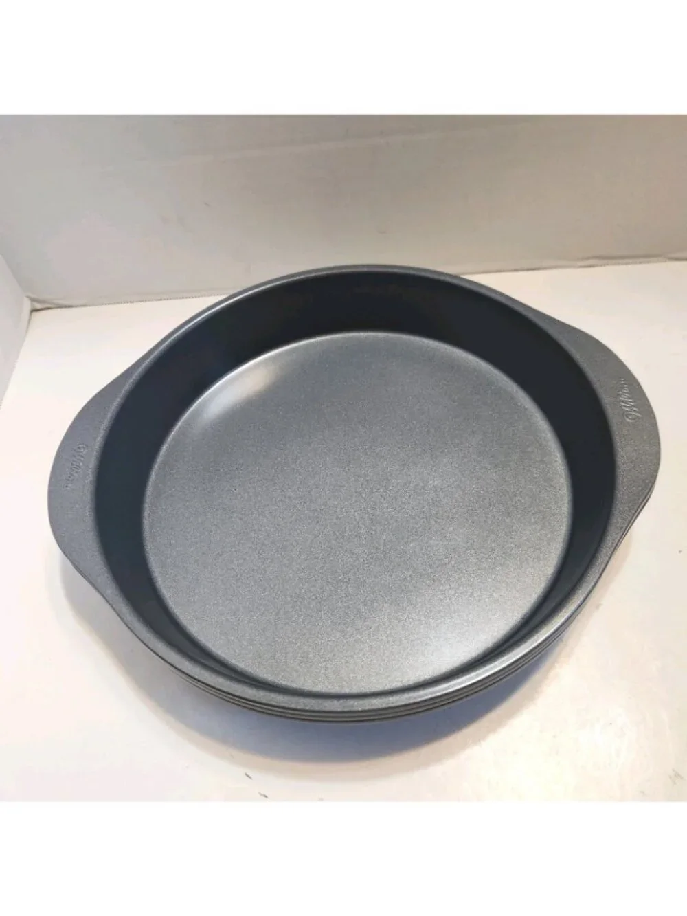 Wilton Checkerboard Cake Pan Set Round 3 Pans and Divider With Instructions